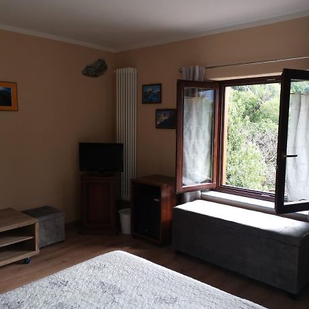 Al Drit Bed and Breakfast Verrès Εξωτερικό φωτογραφία